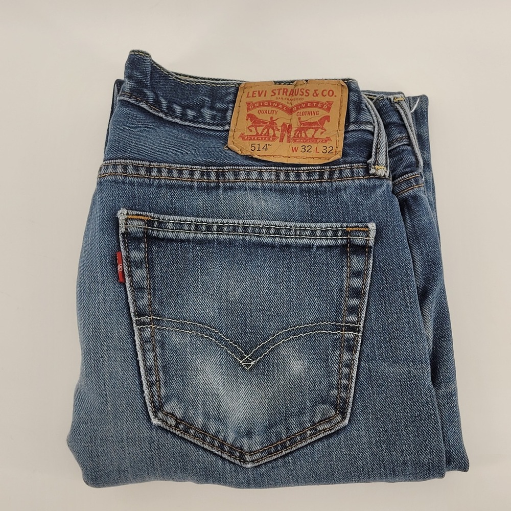 Levi's 514 Straight Leg Jeans 32x32 Blue Distressed Denim‎ Mens